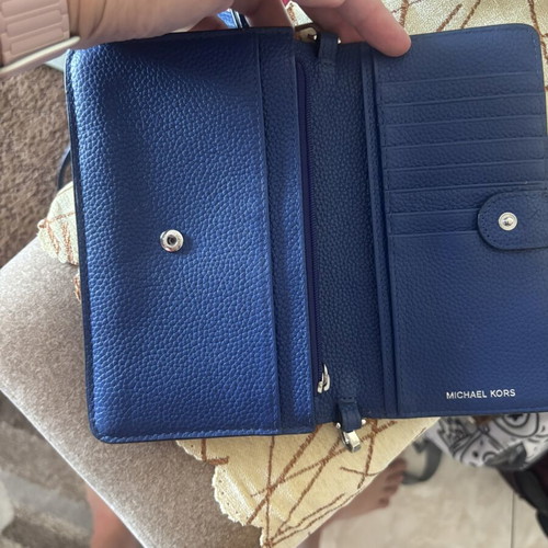 Michael Kors leather wallet crossbody navy blue like new