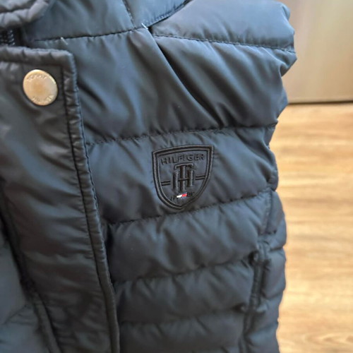 Tommy Hilfiger women's down puffer vest used, size XS, blue