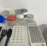Set of 22 kitchen items