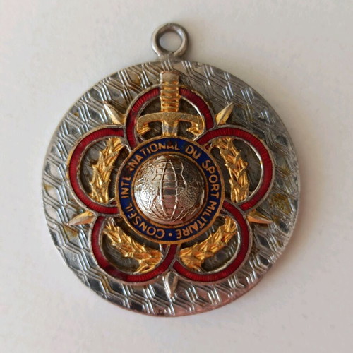 Conseil International du Sport Militaire medal like new, authentic