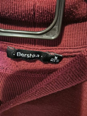 Cropped sweatshirt Bershka red like new, size M