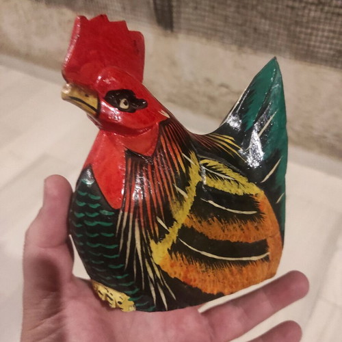 Wooden carved rooster hand-painted from Indonesia like new 15x14x7cm