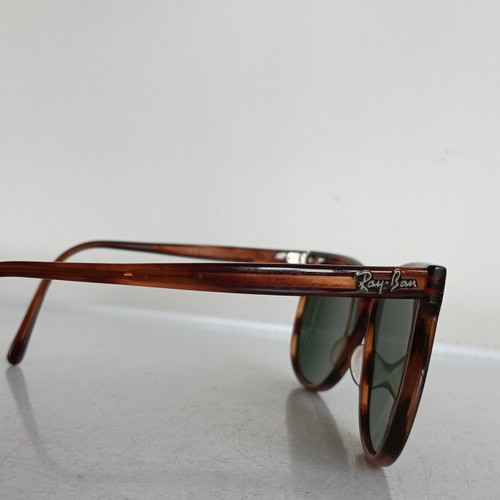 Ray-Ban Celebrities sunglasses like new, vintage brown Bausch & Lomb