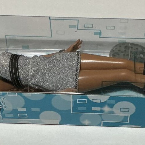 Barbie My Scene Club Night Disco Madison Westley Doll new, rare 2008
