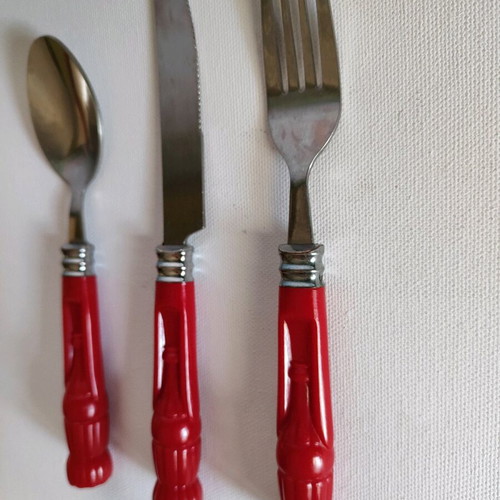 Coca Cola collectible cutlery like new, vintage red handles