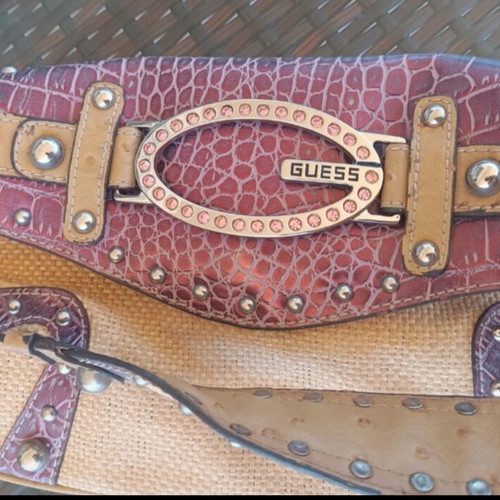 Guess vintage shoulder bag like new, beige and pink