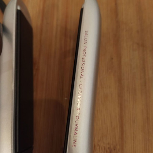 Bellissima Imetec Professional Hair Straightener like new, ceramic & tourmaline