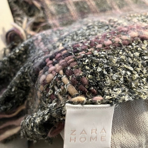 Zara HOME throw like new with beautiful color combinations