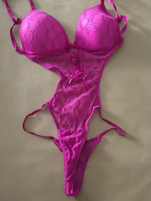 Lida lingerie pink like new