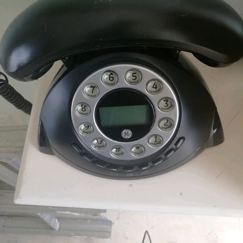 Thompson home landline phone like new, black, wired