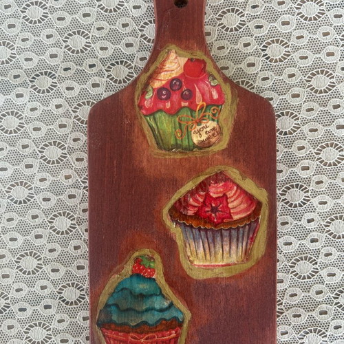 Decorative cutting boards like new, set of 2 with decoupage