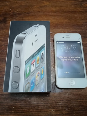 iPhone 4 16GB for repair with original box