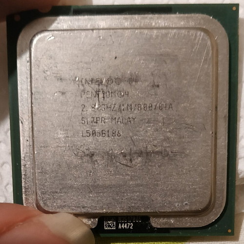 Pentium 4 520J 2.8GHz SL7PR processor like new