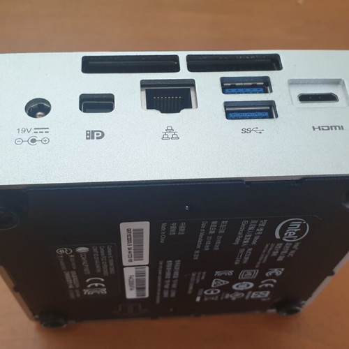 Intel NUC 5i3 RYH mini PC with Windows 10, Core i3 5th Gen