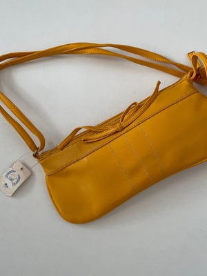 Καινούργιο τσαντάκι απο δερματίνη (faux leather) κίτρινο τσαντάκι χιαστί vintage style τσάντα