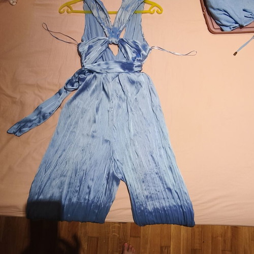 Zara jumpsuit new with pleated pants and unique back