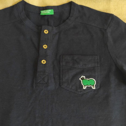 Benetton children's T-shirt blue dark 8-9 years like new