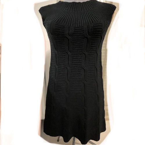 Zara knitted black dress new, size S - 8,00 - Vendora.cy Zara knitted black dress new, size S - 8,00 - Vendora.cy