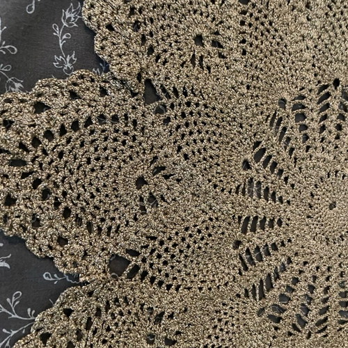 Gold embroidery 53x53 like new