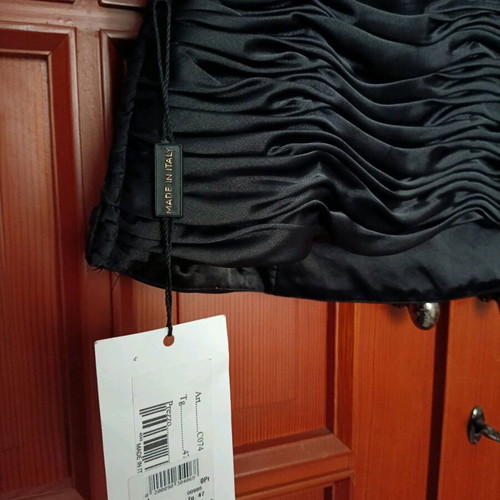 Luxury evening top made in Italy new, black with sequins and lace