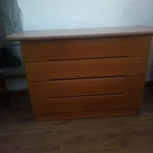 Dresser like new, 1.20m x 0.78m height