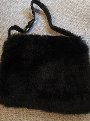 Fur bag like new, black, with zipper and strap with rhinestones