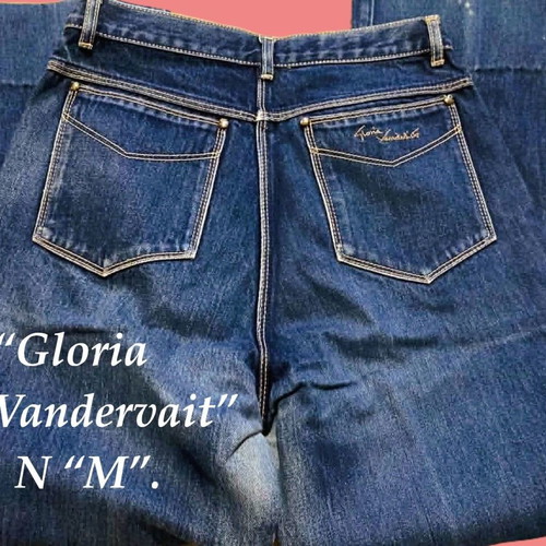 Glo Story Women's Jeans size M like new, blue