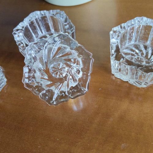 Glass tealight holders set of 4 like new