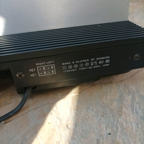 Bang&Olufsen sound system like new with speakers, turntable, radio, amplifier and cassette