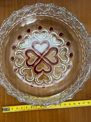 Walther Glas glass bowl like new with red hearts design