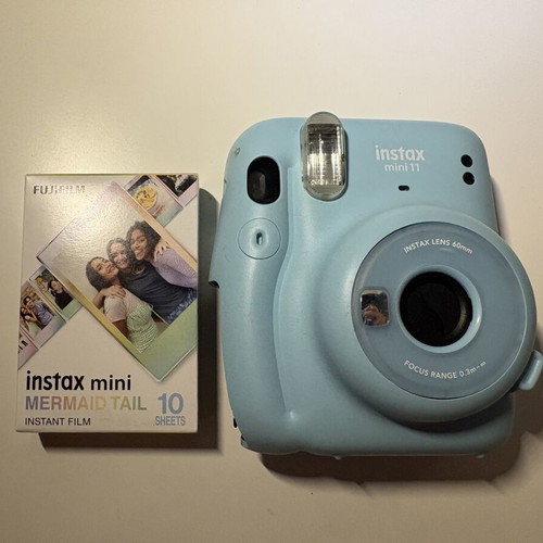 Fujifilm Instax Mini 11 instant camera with 1 film pack (10 shots)