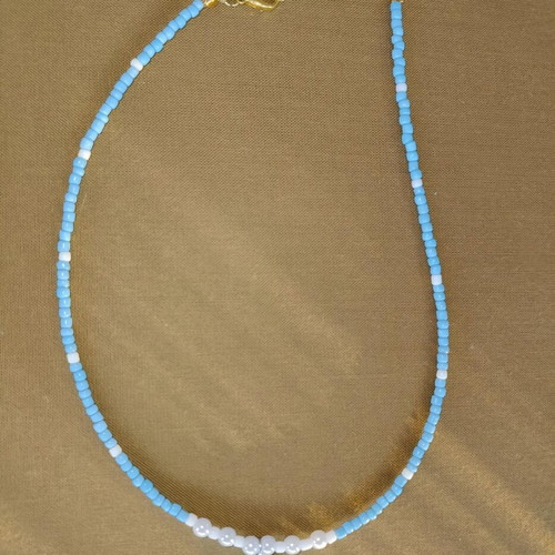 Handmade necklace with pearls, blue and white