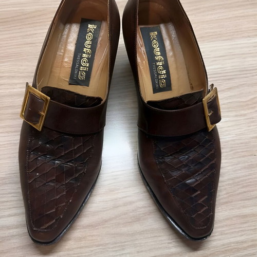 Vintage Koufidis leather pumps used, brown, narrow fit, size 37