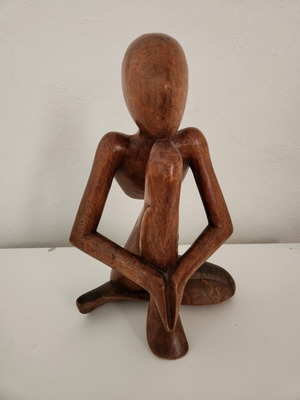 Wooden Thinking Man sculpture like new, abstract decorative figure