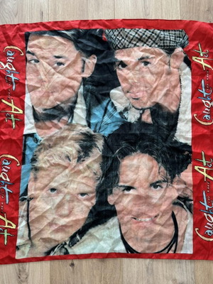 Caught In The Act vintage 90s bandana red scarf 67x67 cm