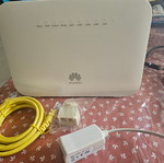 Ρούτερ Huawei σαν καινούργιο με καλώδια