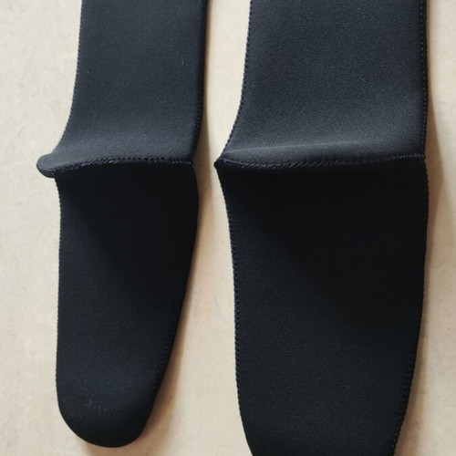 Apnea Anatomic 3mm neoprene socks, large, double-lined