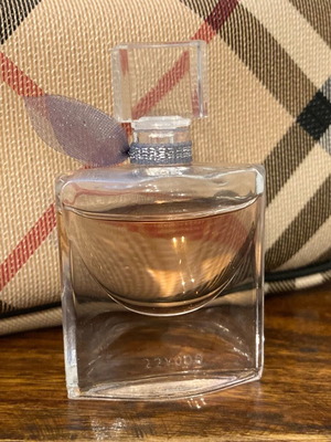 Lancôme La Vie Est Belle Eau de Parfum δείγμα, σαν καινούργιο, 4ml