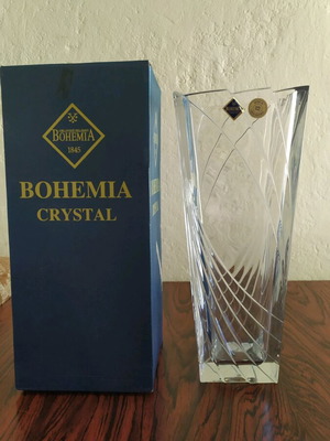 Bohemia Crystal Vase new, height 30cm