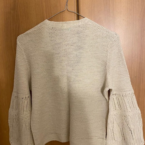 Benetton short cardigan with wide sleeves new, beige