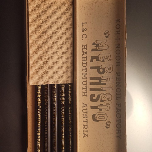 Koh-I-Noor Mephisto 73B Hard Set of 5 Vintage Pencils Unused