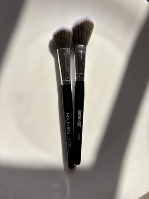 Professional face foundation brushes new