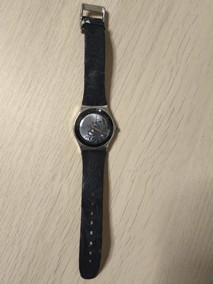 Swatch Irony Black Flower Velvet Floral YLS146 women's watch used