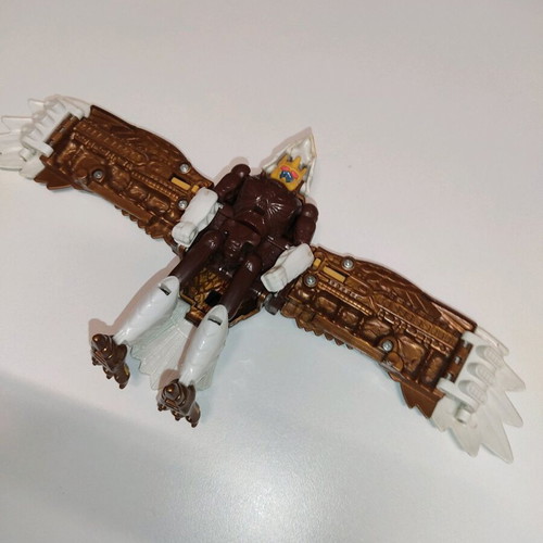 Beast Wars eagle used, good condition missing weapons