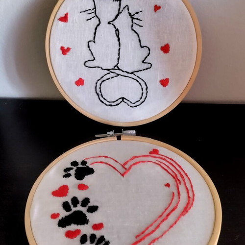 Embroidery set on hoops, diameter 13.5 cm, new