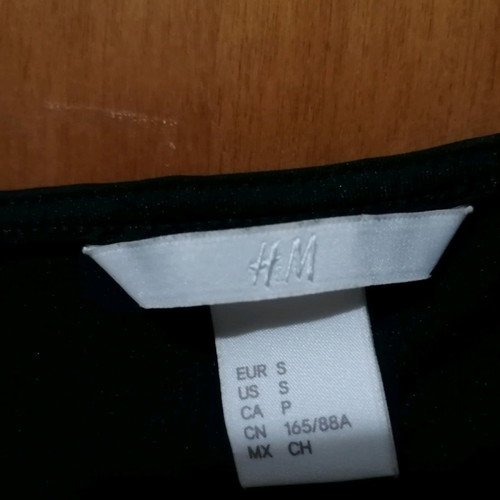 H&M sleeveless blouse new, black, size S