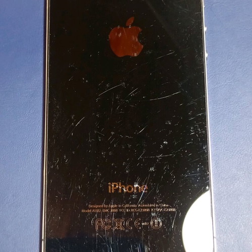 iPhone 4s used with central button issue