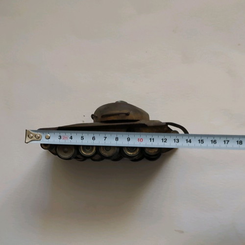 Bronze tank used, old and heavy with wear