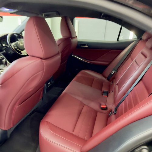 Lexus IS300h F Sport hybrid car like new 2017 model