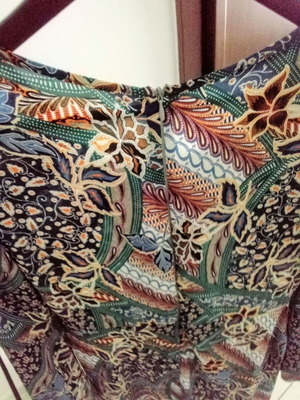 Boho dress new with colorful pattern and zipper